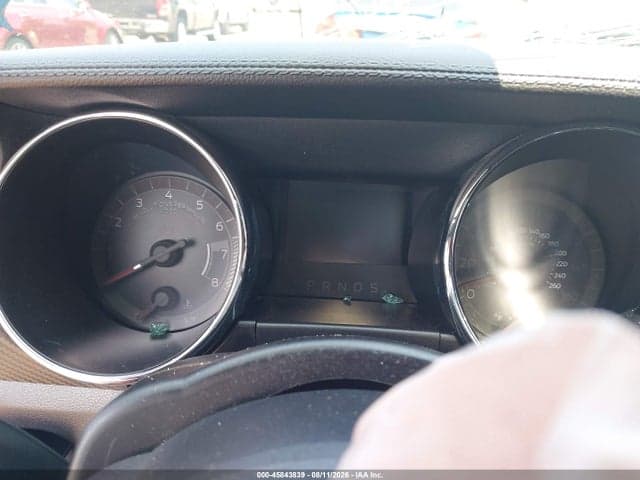 2017 FORD MUSTANG V6 16