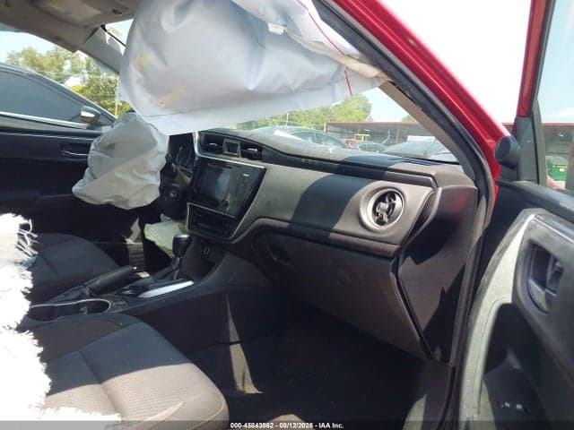 2017 TOYOTA COROLLA LE 5