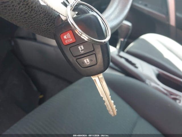 2018 TOYOTA RAV4 LE 11