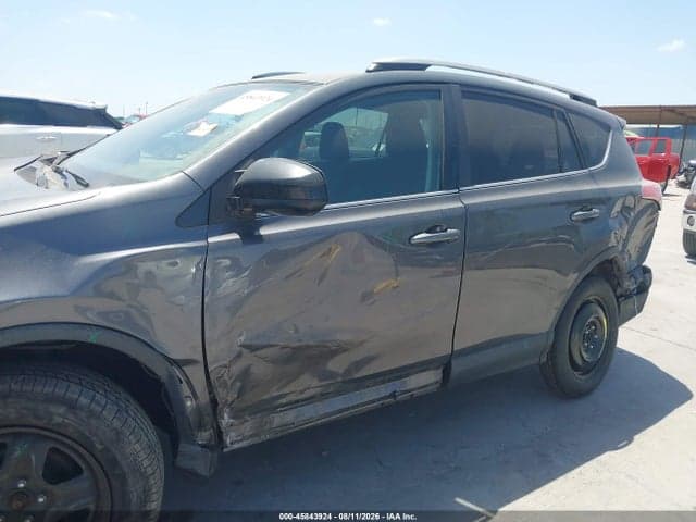 2018 TOYOTA RAV4 LE 6