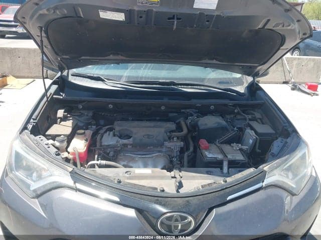 2018 TOYOTA RAV4 LE 10