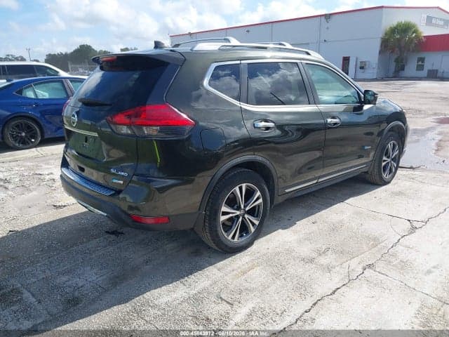 2017 NISSAN ROGUE HYBRID SL 4