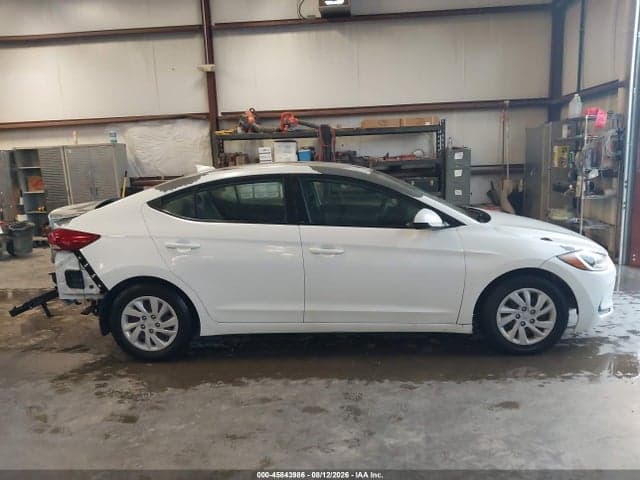 2017 HYUNDAI ELANTRA SE 13
