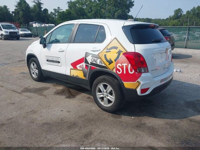 2022 CHEVROLET TRAX AWD LS 3