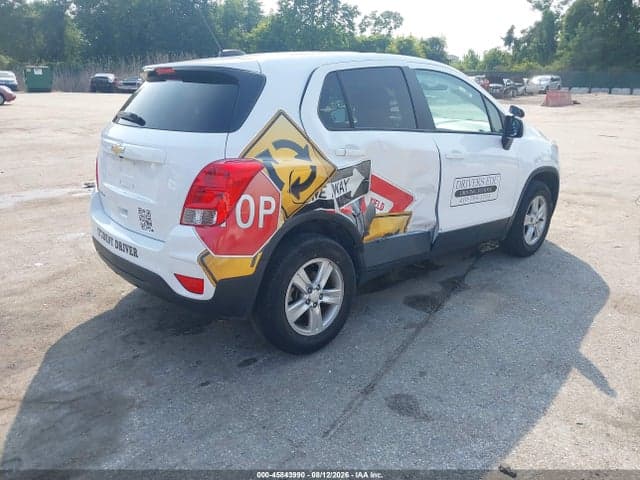 2022 CHEVROLET TRAX AWD LS 4