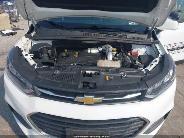 2022 CHEVROLET TRAX AWD LS 10