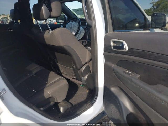 2021 JEEP GRAND CHEROKEE LAREDO E 4X2 8