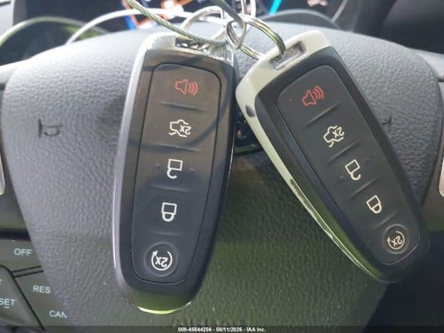 2017 FORD ESCAPE TITANIUM 11