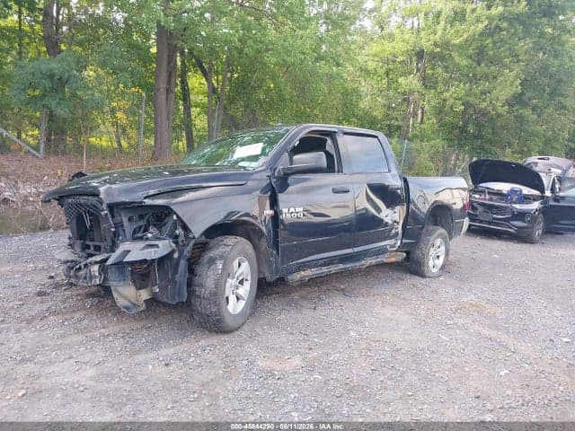 2017 RAM 1500 EXPRESS 4X4 5'7 BOX 2