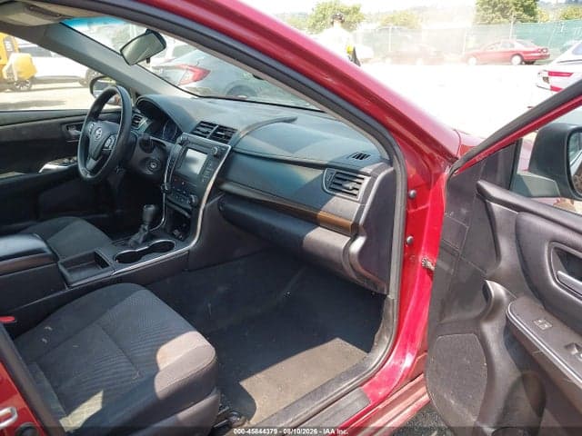 2017 TOYOTA CAMRY LE 5