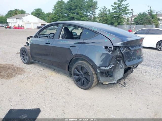 2025 TESLA MODEL Y LONG RANGE DUAL MOTOR REAR-WHEEL DRIVE 3