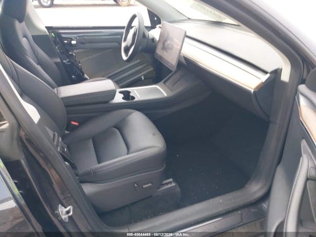 2025 TESLA MODEL Y LONG RANGE DUAL MOTOR REAR-WHEEL DRIVE 5