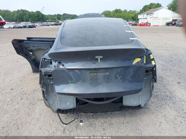 2025 TESLA MODEL Y LONG RANGE DUAL MOTOR REAR-WHEEL DRIVE 6