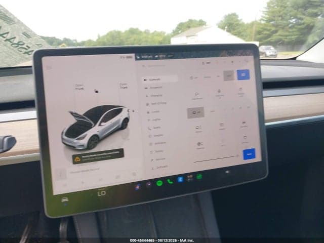 2025 TESLA MODEL Y LONG RANGE DUAL MOTOR REAR-WHEEL DRIVE 7