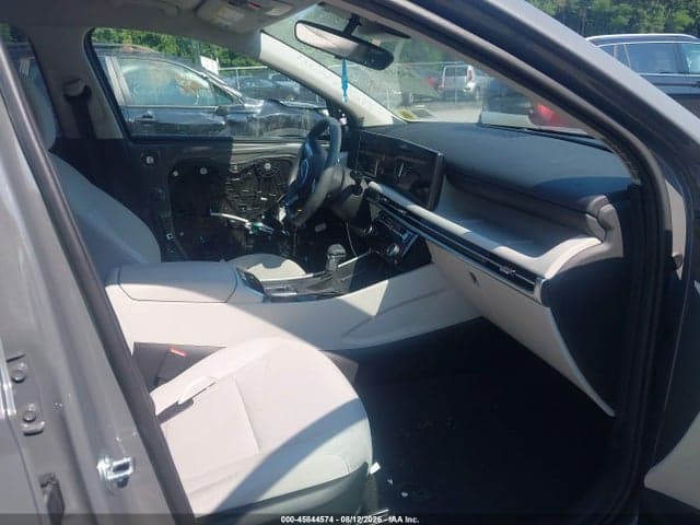 2026 HYUNDAI TUCSON SEL 5