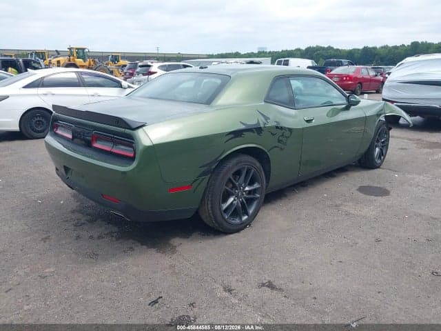 2022 DODGE CHALLENGER GT AWD 4