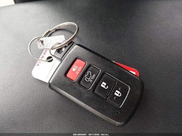 2018 TOYOTA RAV4 LIMITED 11