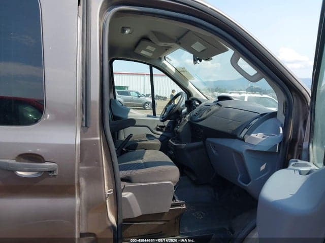 2019 FORD TRANSIT-150 5