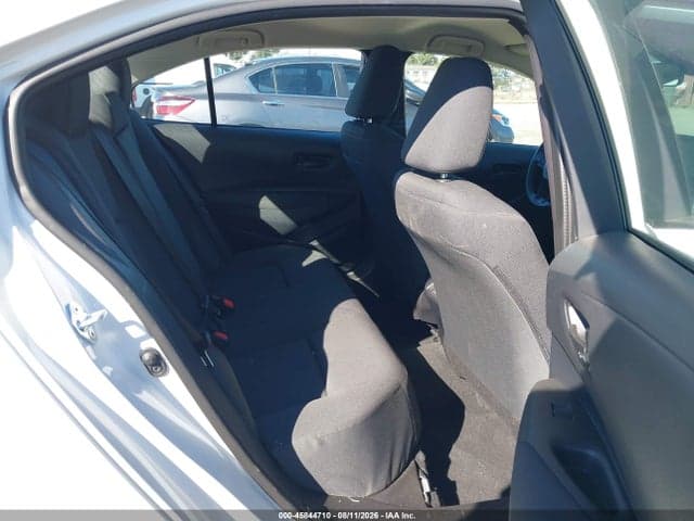 2026 TOYOTA COROLLA LE 8