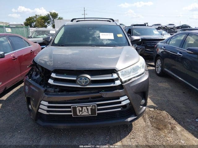 2017 TOYOTA HIGHLANDER HYBRID XLE 13