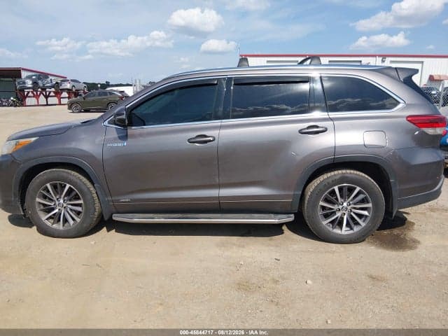 2017 TOYOTA HIGHLANDER HYBRID XLE 15
