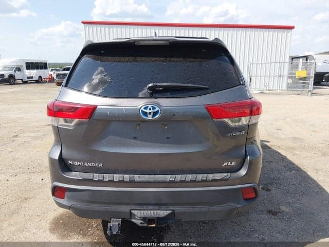 2017 TOYOTA HIGHLANDER HYBRID XLE 17