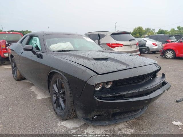 2022 DODGE CHALLENGER SXT AWD 1