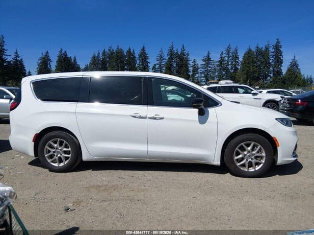 2025 CHRYSLER PACIFICA SELECT 13