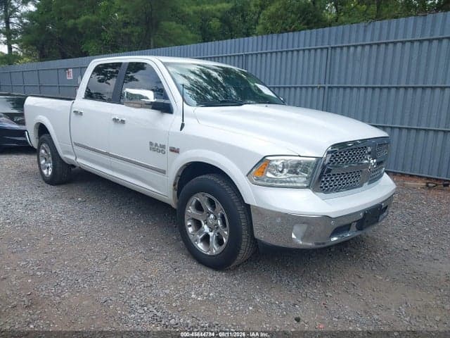 2017 RAM 1500 LARAMIE 4X4 6'4 BOX 1