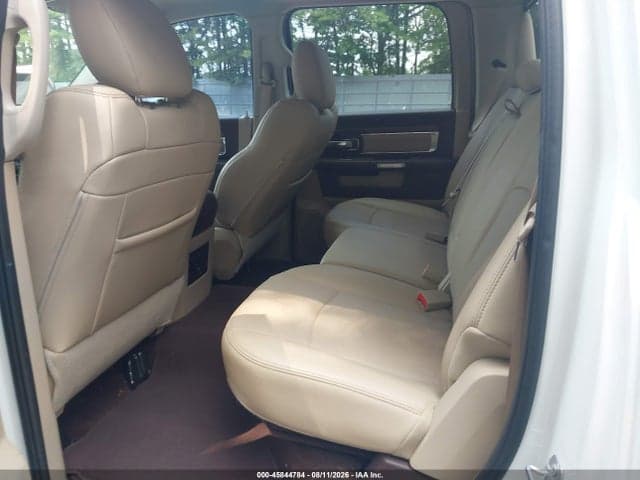 2017 RAM 1500 LARAMIE 4X4 6'4 BOX 8