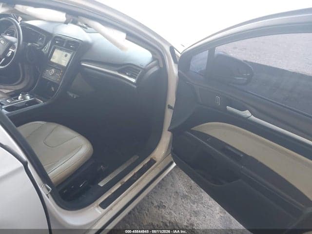 2017 FORD FUSION TITANIUM 5