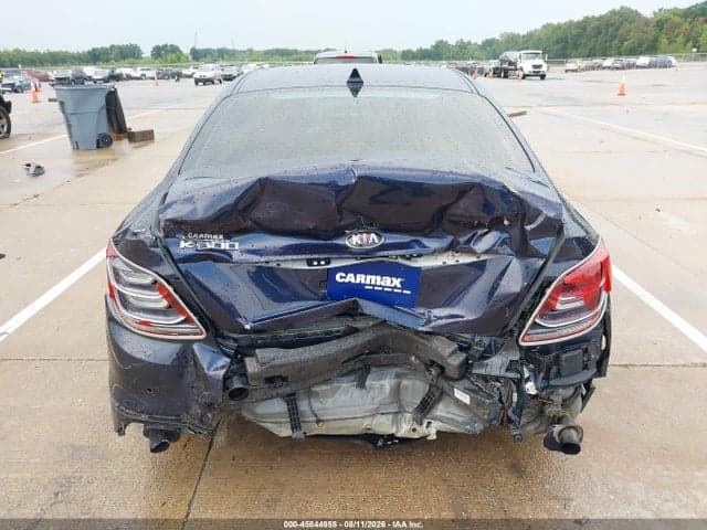 2019 KIA K900 LUXURY 16