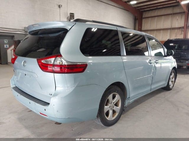 2017 TOYOTA SIENNA LE 8 PASSENGER 4