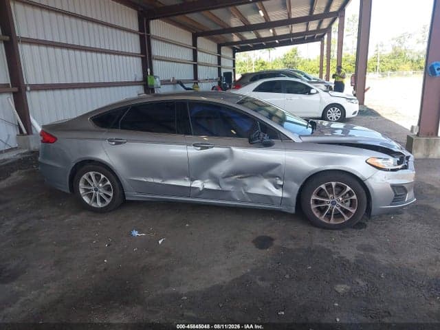 2020 FORD FUSION SE 13