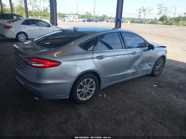 2020 FORD FUSION SE 4