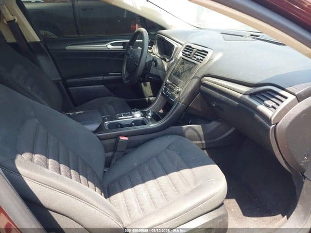 2017 FORD FUSION SE 5