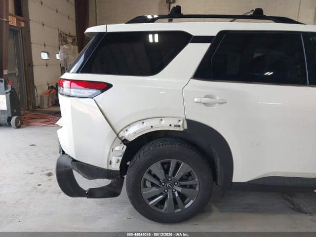 2024 NISSAN PATHFINDER SV 4WD 17