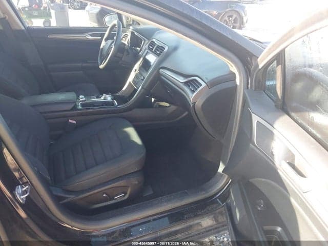 2017 FORD FUSION SE 5