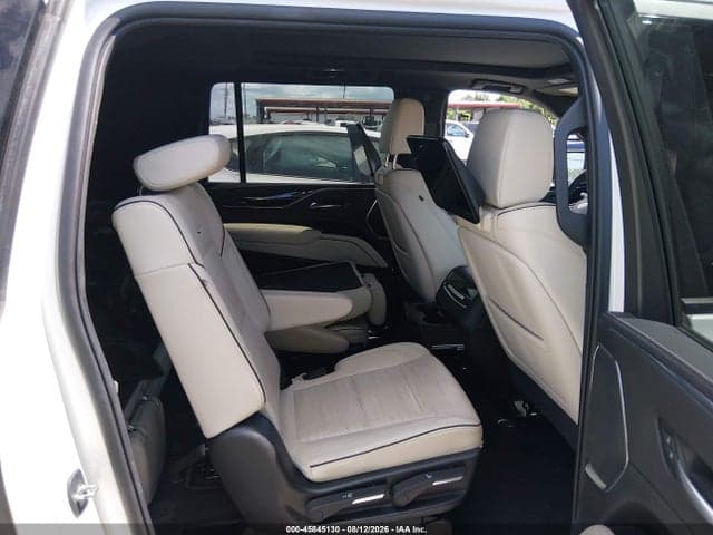 2021 CADILLAC ESCALADE ESV SPORT 8