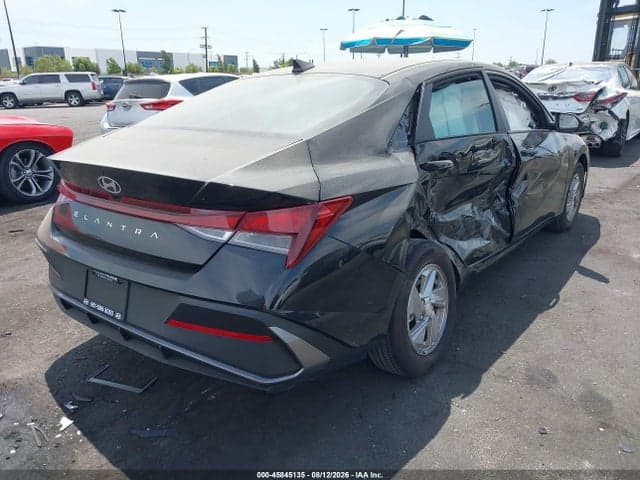 2026 HYUNDAI ELANTRA SE 4