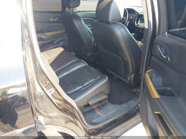 2017 GMC ACADIA DENALI 8