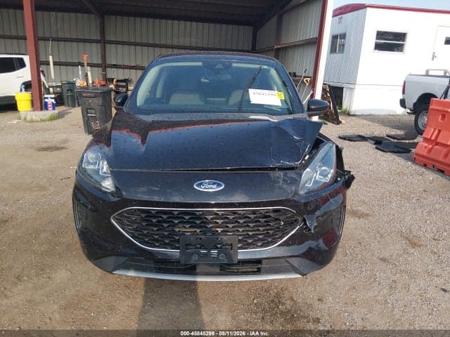 2020 FORD ESCAPE SE 12