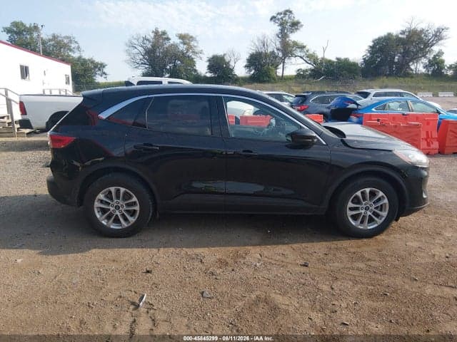 2020 FORD ESCAPE SE 13