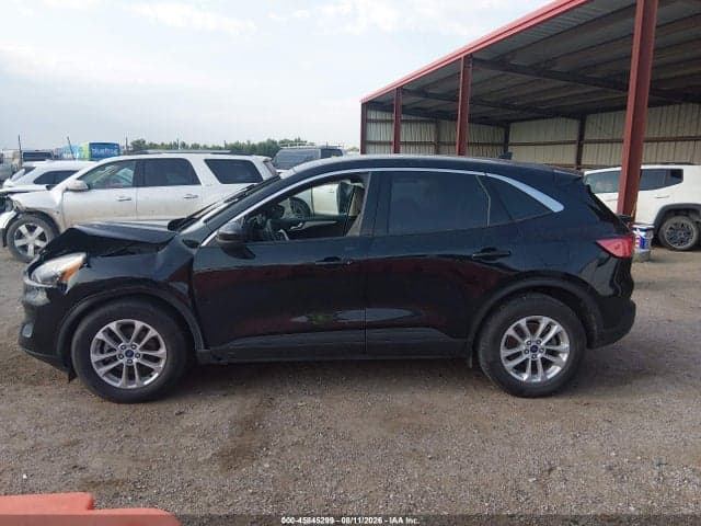 2020 FORD ESCAPE SE 14
