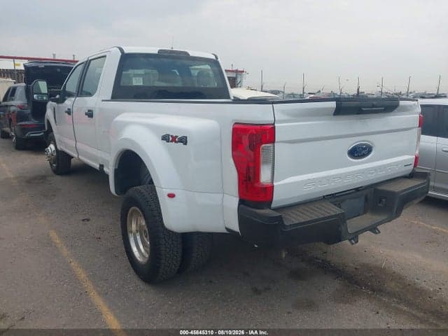 2019 FORD F-350 CREW CAB 3