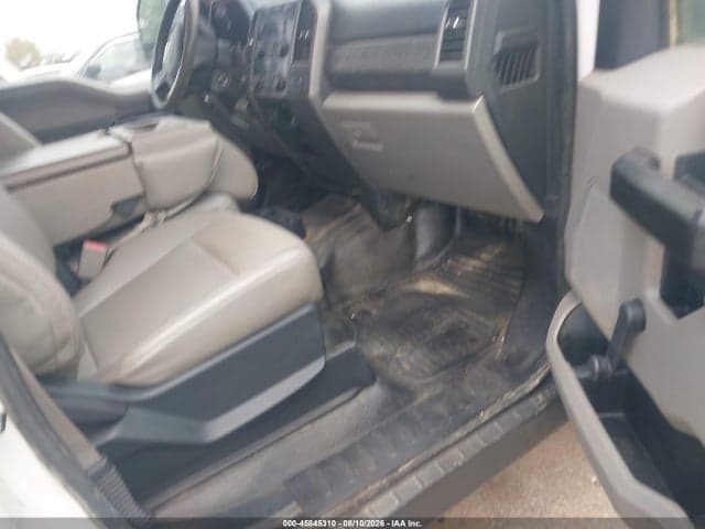 2019 FORD F-350 CREW CAB 5