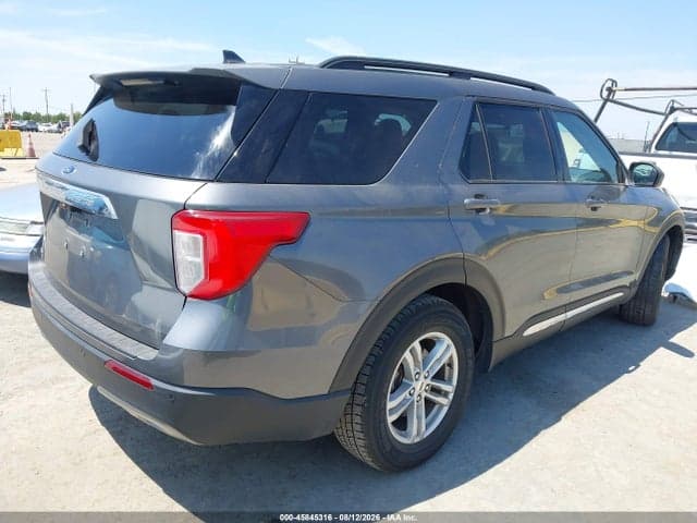 2022 FORD EXPLORER XLT 4