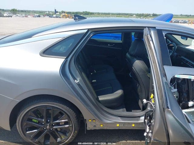2026 KIA K5 GT 8