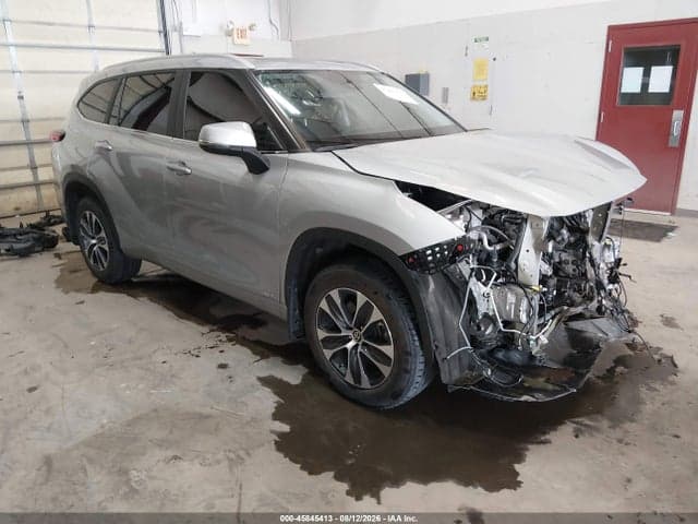 2023 TOYOTA HIGHLANDER HYBRID XLE