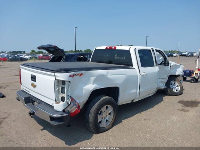2017 CHEVROLET SILVERADO 1500 LT 4
